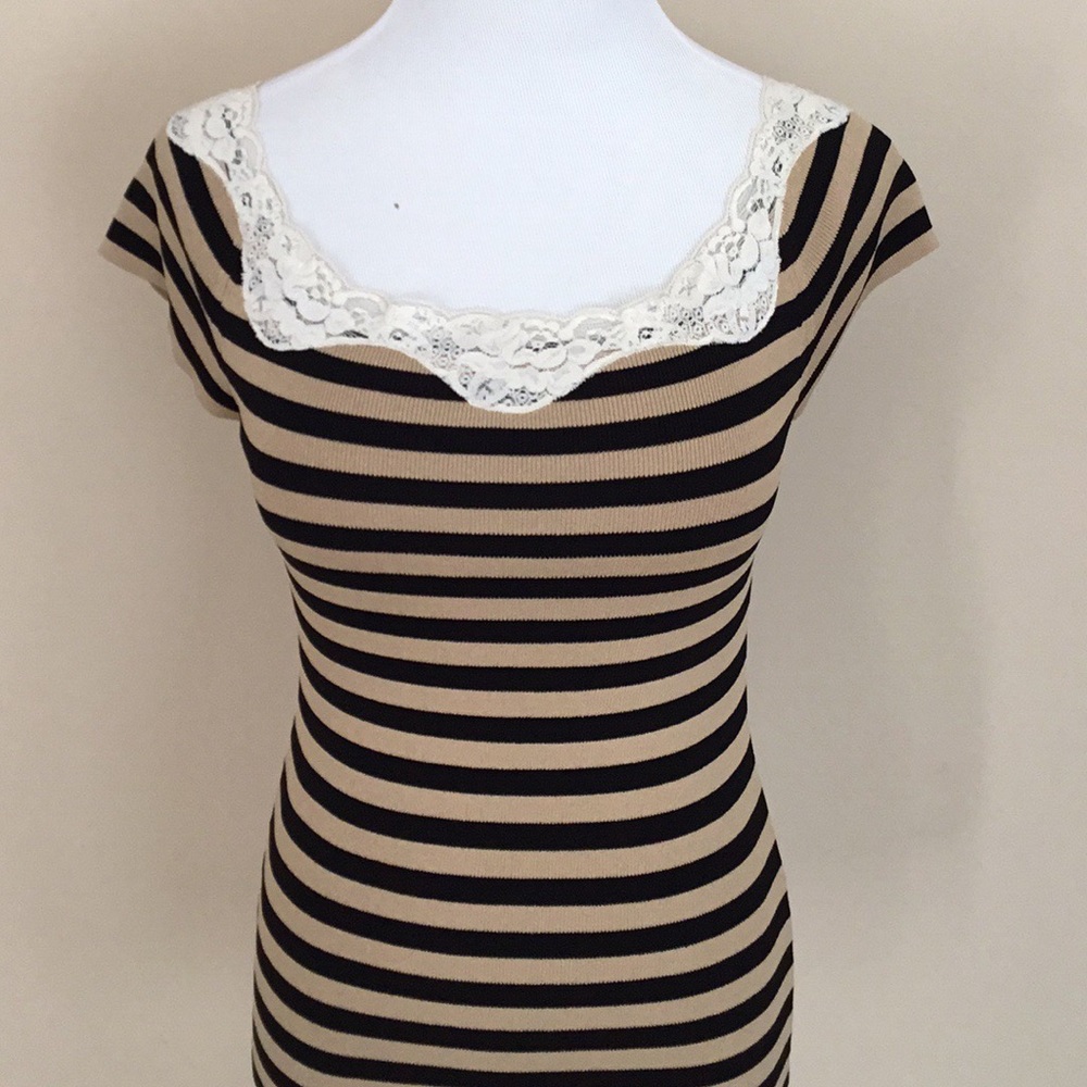 Laundry by Shelli Segal Striped Ribbed Top